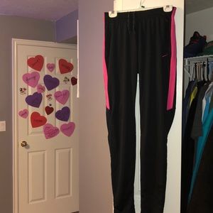 Nike women’s pink soccer pants